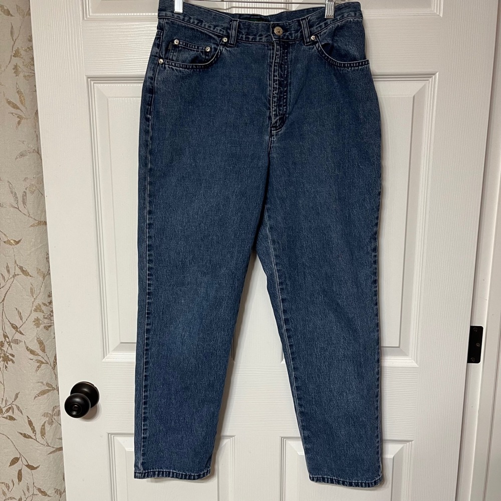 Classic Dark Blue Straight Leg Women’s Jeans